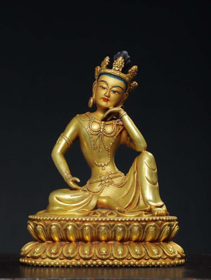 Home Decor Zen - Hand-Cast Premium Copper Gilded Guanyin Statue