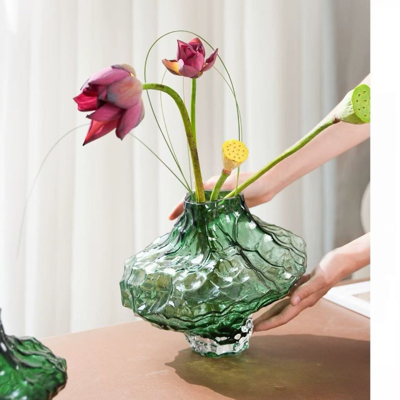 Nordic Glass Vase Irregular Cr - огляд і ціна Glass Vase Nordic