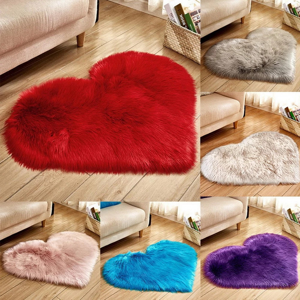 Furry Solid Color Heart Rug Be - огляд і ціна Home Decor Under 100